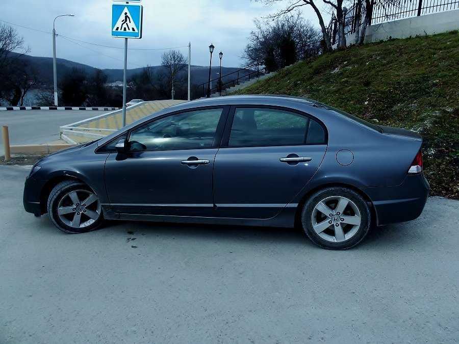 Седан Honda Civic 9 рестайлинг обзор характеристики интерьер экстерьер двигатель трансмиссия комплектации цена отзывы владельцев