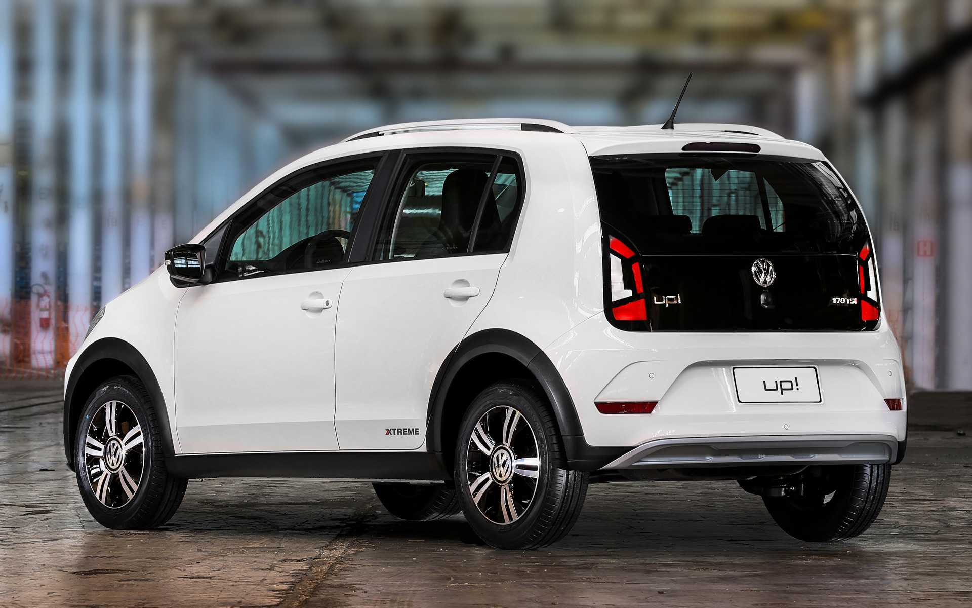 Volkswagen up! рестайлинг 2016, 2017, 2018, 2019, 2020, хэтчбек 5 дв., 1 поколение, 121 технические характеристики и комплектации