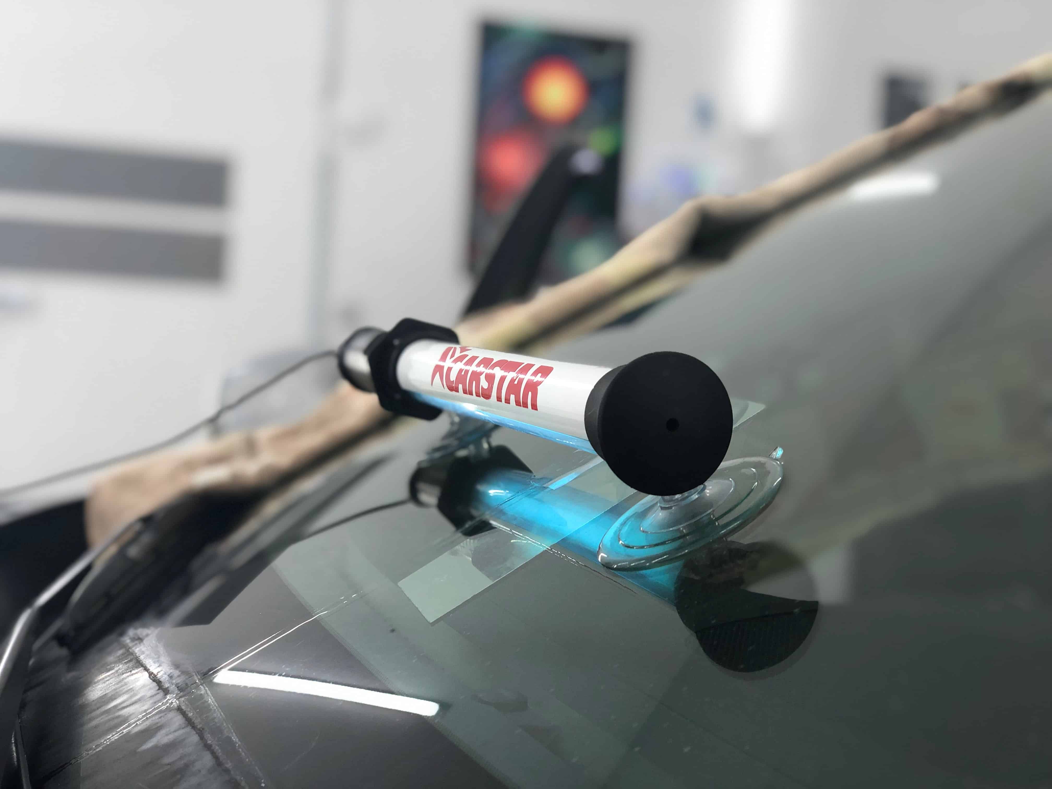 Самостоятельный ремонт трещин лобового стекла автомобиля в домашних условиях [инструкция]