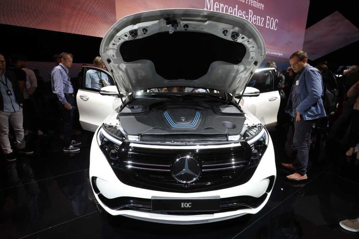 Mercedes-benz v-class рестайлинг 2019, 2020, 2021, минивэн, 3 поколение, w447 технические характеристики и комплектации