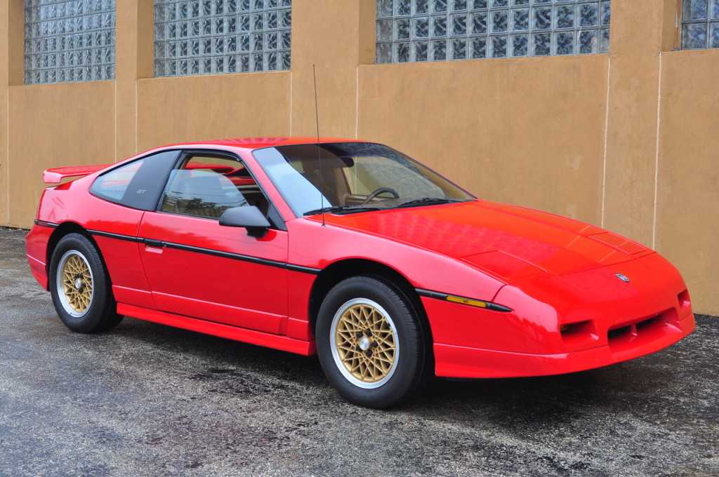 Pontiac fiero до сих пор популярны