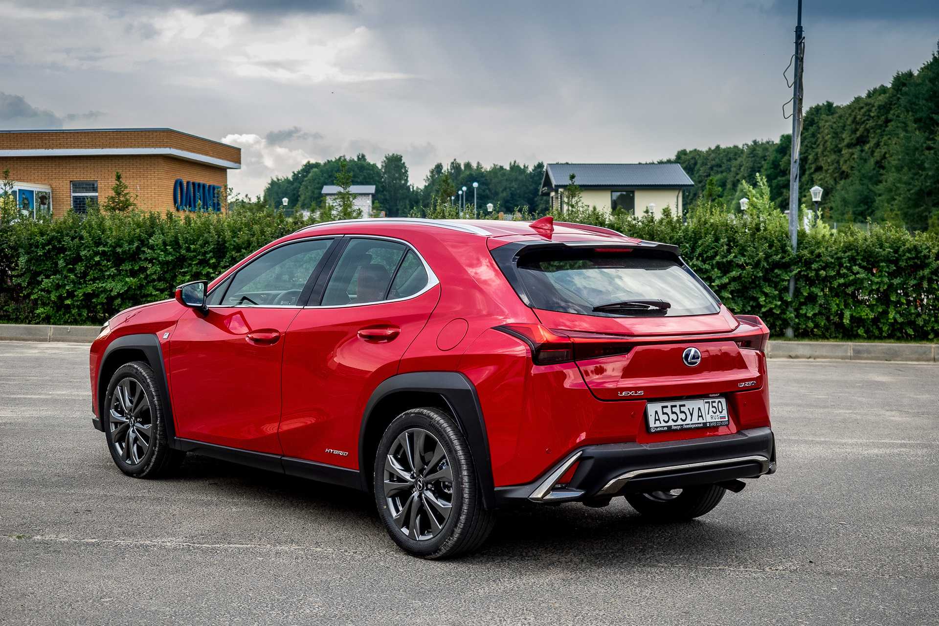 Lexus ux 2019-2020 цена, технические характеристики, фото, видео тест-драйв нх