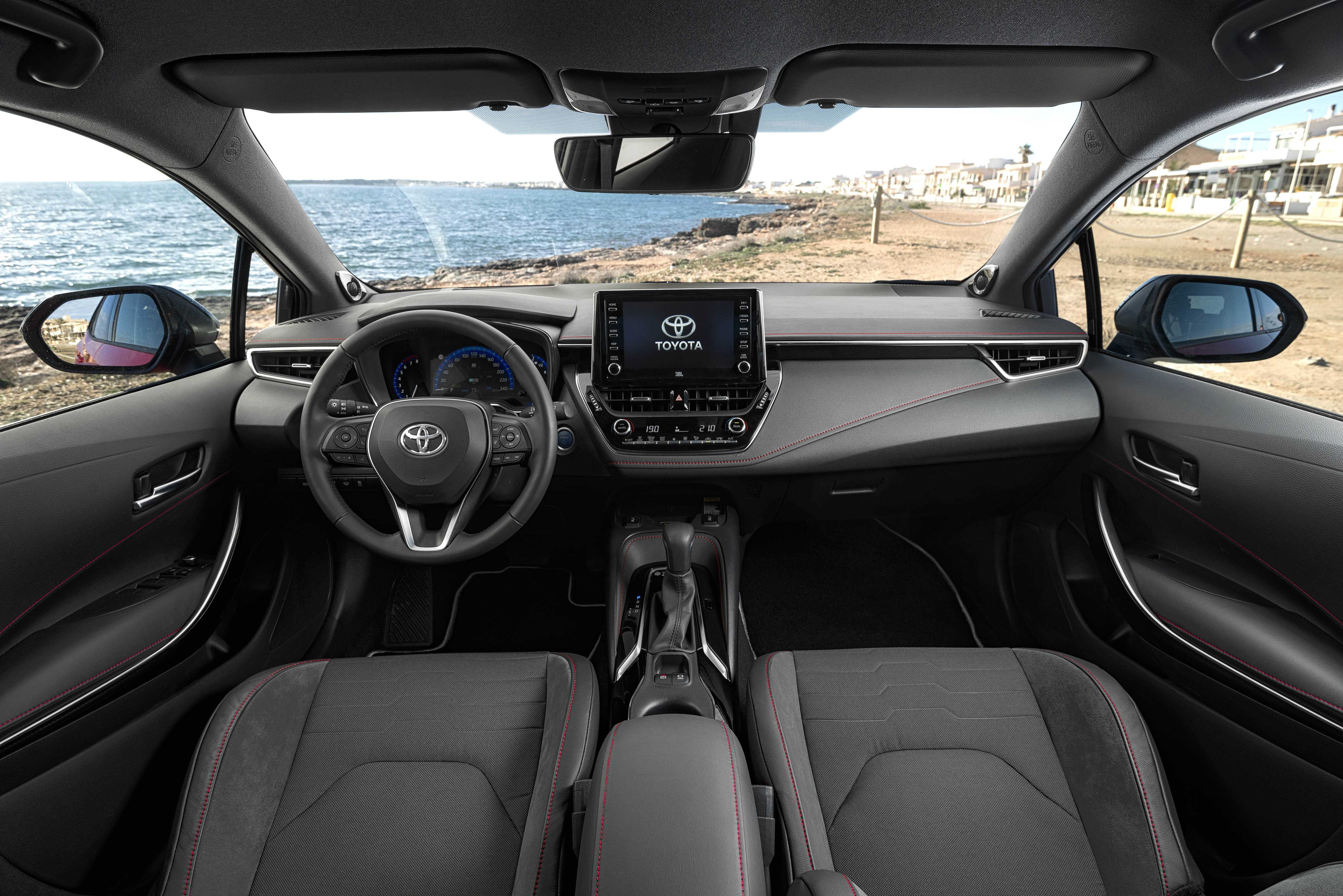 Toyota gr yaris 2021 – новый динамичный хэтч для молодежи