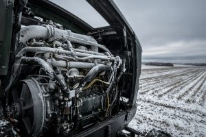 Зимний пакет для сельхозтехники: защита двигателя от мороза