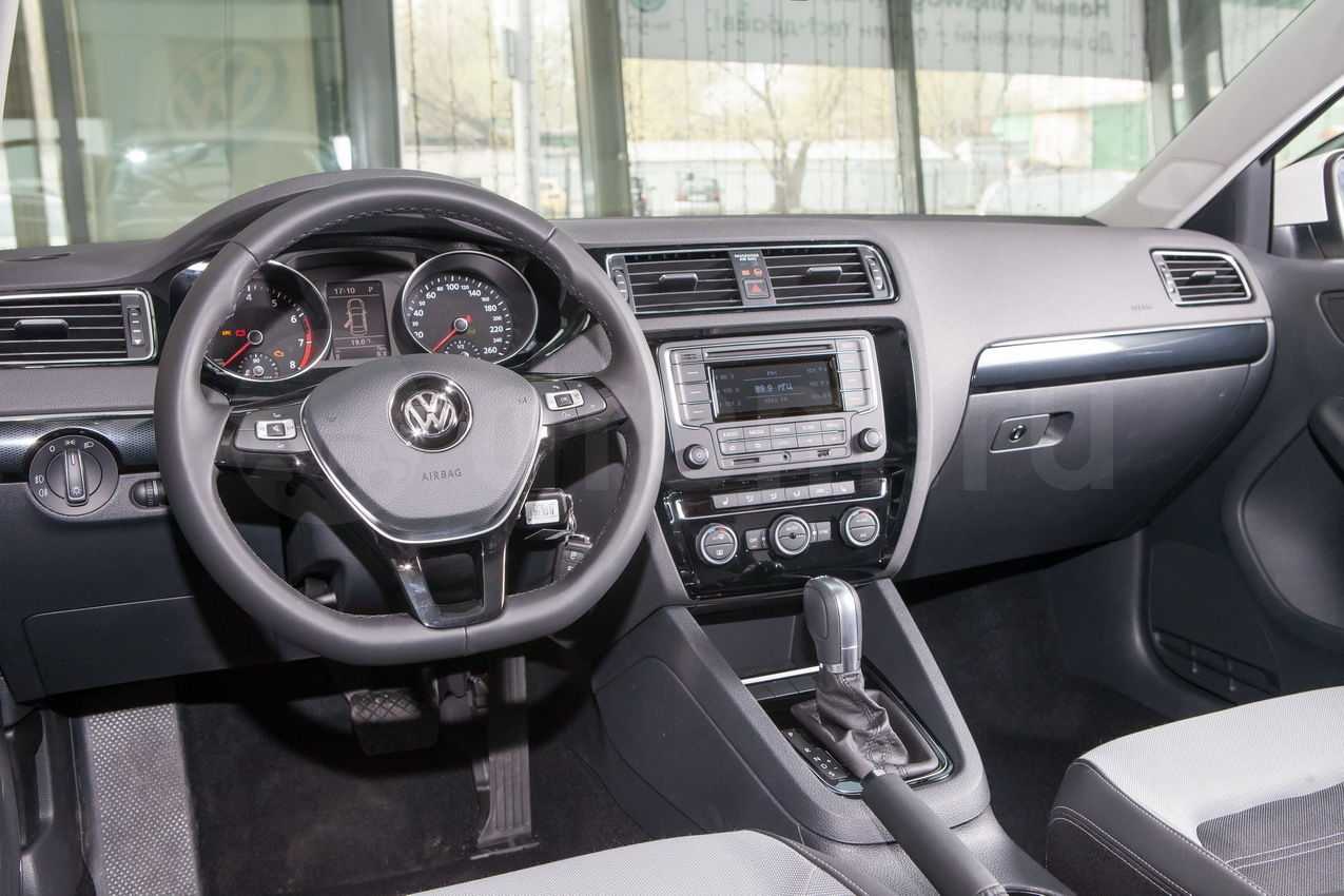 Volkswagen passat 1.4 tsi dsg select (01.2016 - 12.2016) - технические характеристики