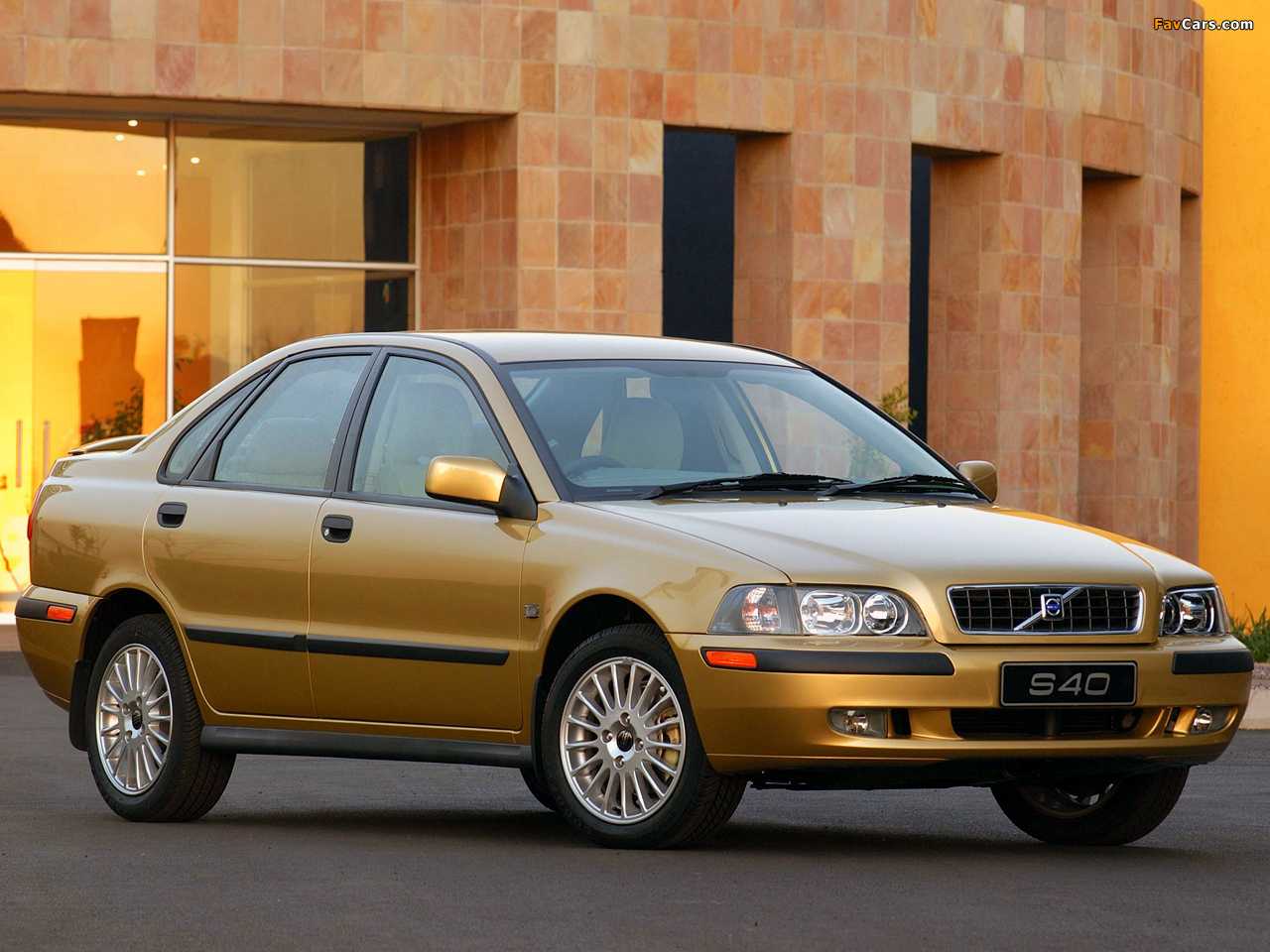 Volvo s40 2009 — отзыв владельца