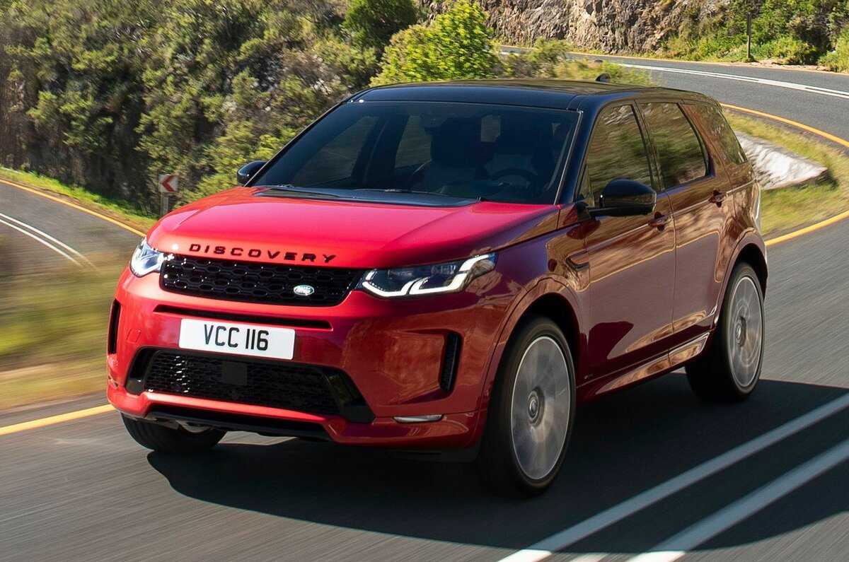 На российский рынок приехал Range Rover 2019 Свежая редакция внедорожника обзавелась самой современной электронной «начинкой» и рублевым ценником от 7 млн рублей