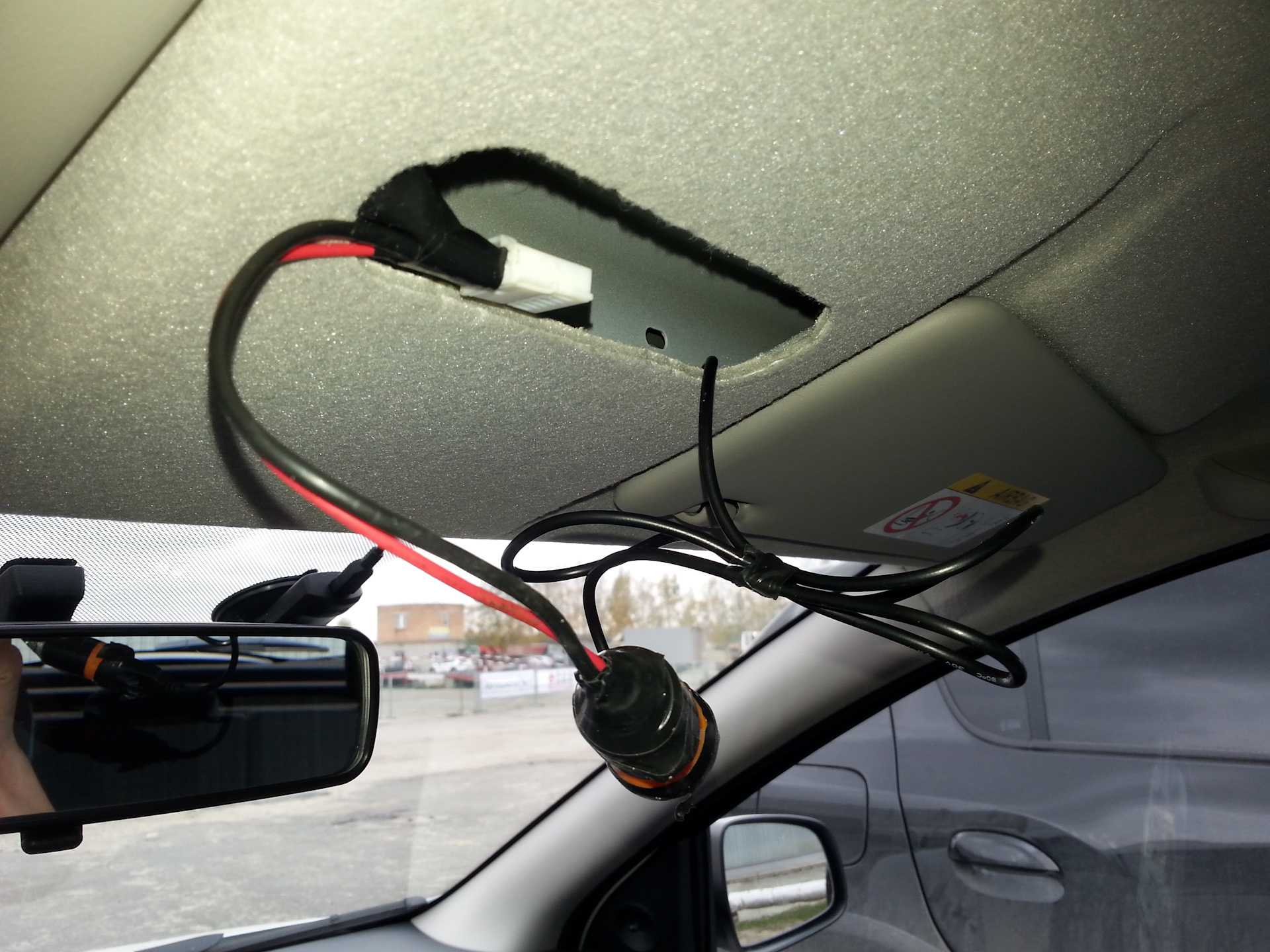 Способы установки видеорегистратора на автомобиль виды крепежа тонкости монтажа на стекло торпеда зеркало заднего вида как разместить способы подключения