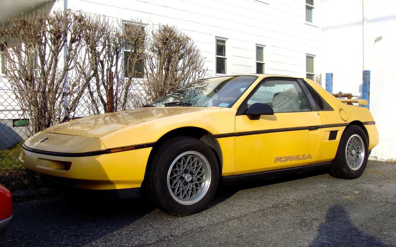 Pontiac fiero, осмотр автомобиля
