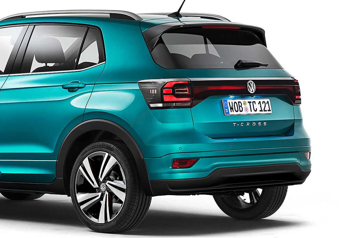 Volkswagen t-cross 2020 года — новый молодежный кроссовер с расширенными комплектациями по цене в 1,34 миллиона