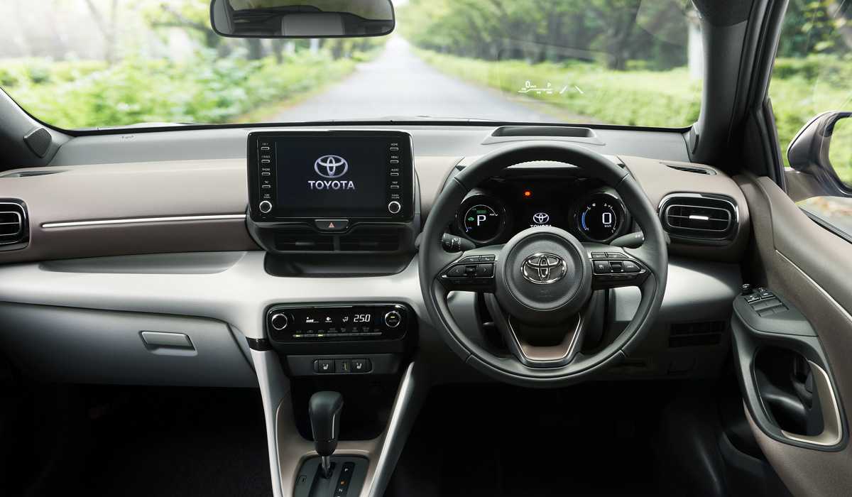 Toyota yaris 2019, хэтчбек 5 дв., 4 поколение (10.2019 - н.в.) - технические характеристики и комплектации