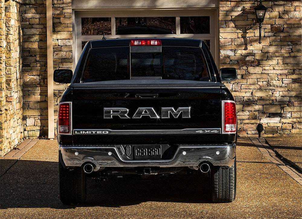 Пикап Dodge Ram обзор автомобиля символ крутизны подвеска автомобиля