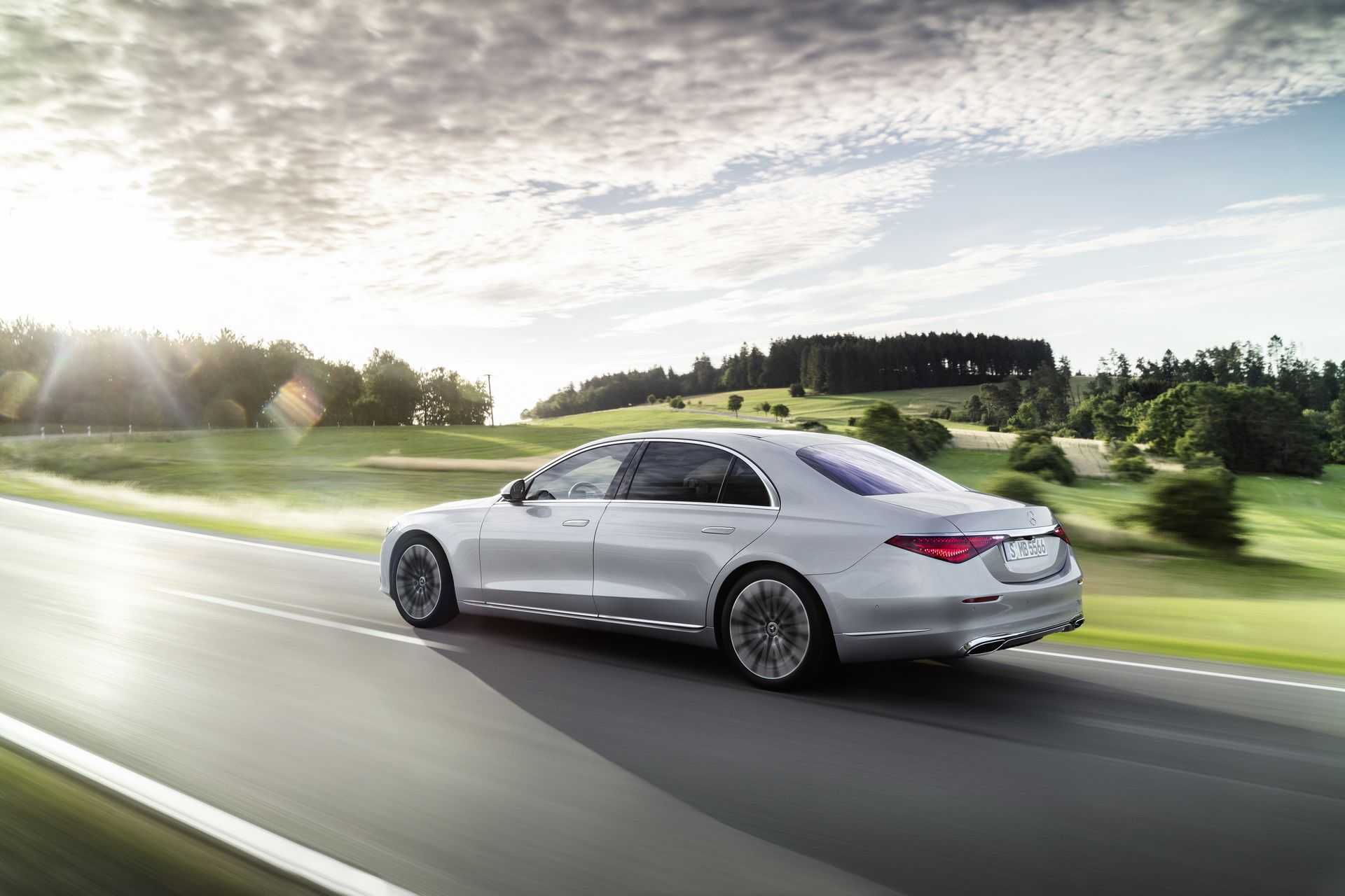 Mercedes s-class: история модели