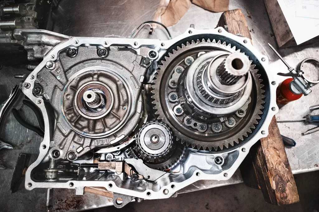 Ремонт коробки передач автомобиля это одни из сложных ремонтов который рекомендовано проводить в специализированных автомастерских Конечно ремонт коробки передач возможен