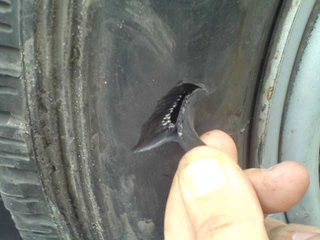 Чем опасен боковой порез шин и как ремонтировать такое колесо