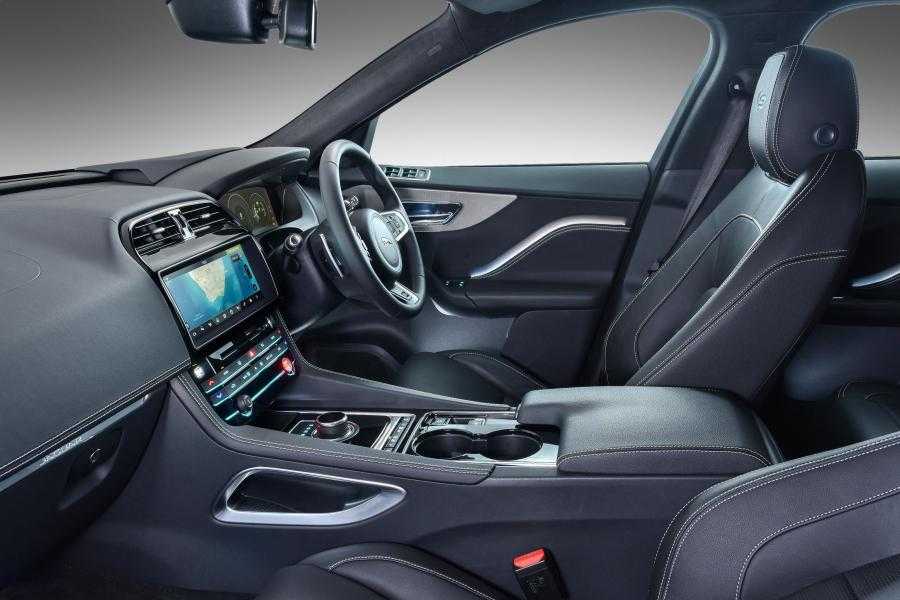 Jaguar i-pace 2019-2020 – первый электрокар британцев