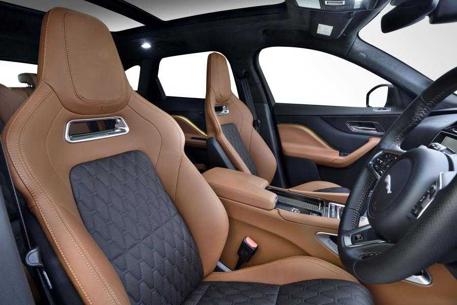 Jaguar f-pace 2015, 2016, 2017, 2018, 2019, джип/suv 5 дв., 1 поколение, x761 технические характеристики и комплектации