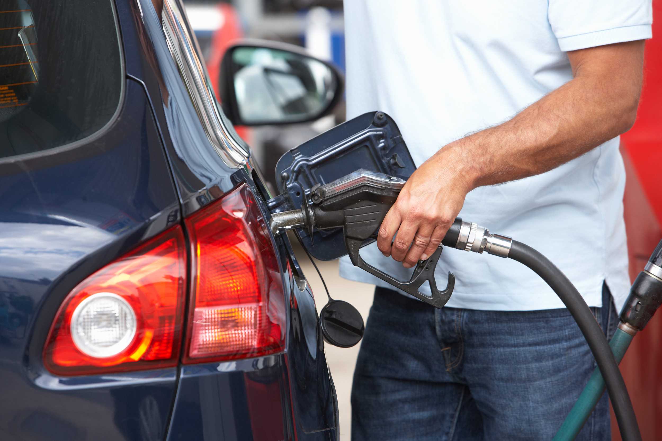 Преимущества и недостатки заправки автомобиля газом можно ли заправлять авто бытовым газом как все работает преимущества и недостатки заправки газом в домашних условиях