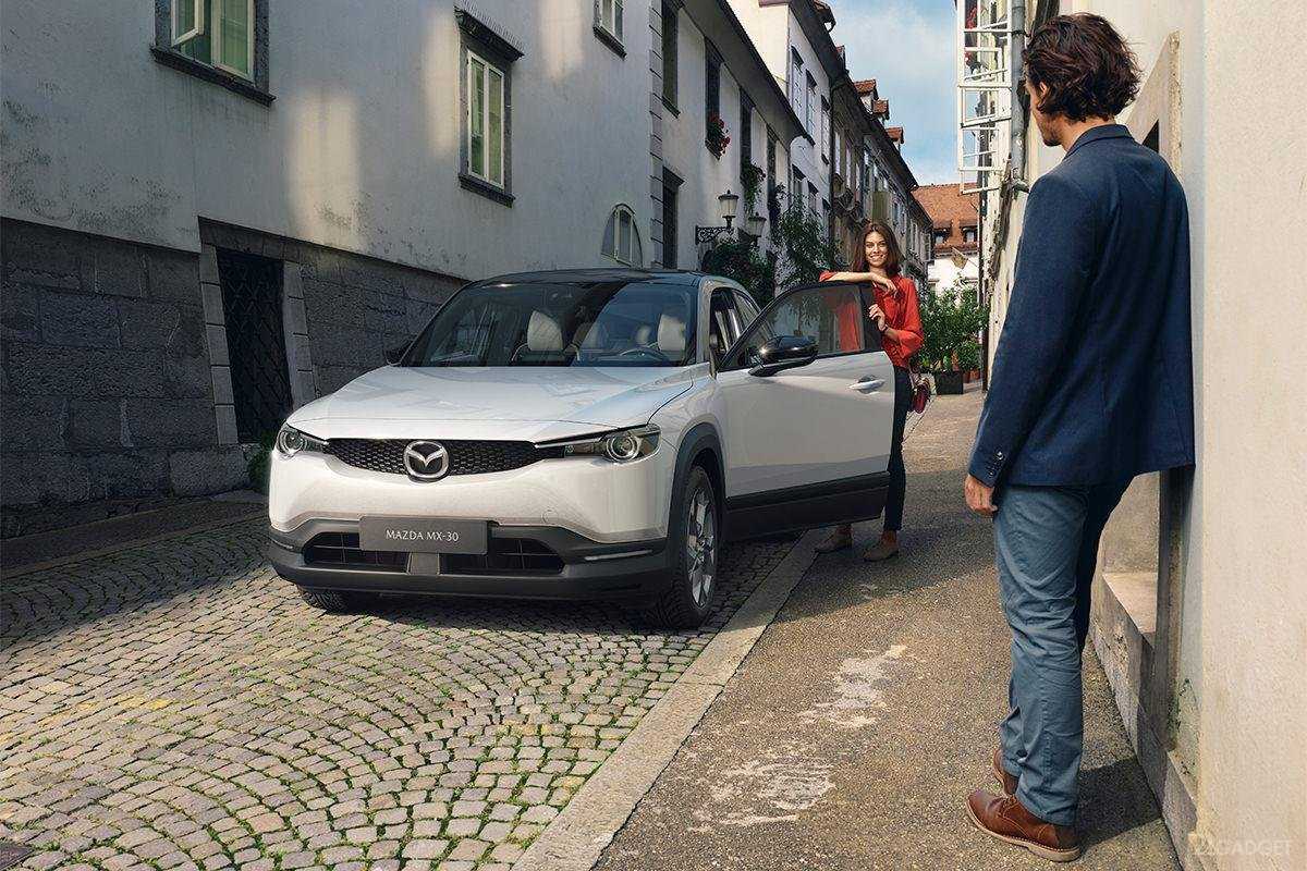 Mazda mx-30 2020, фото цена характеристики, первый электрический автомобиль мазда