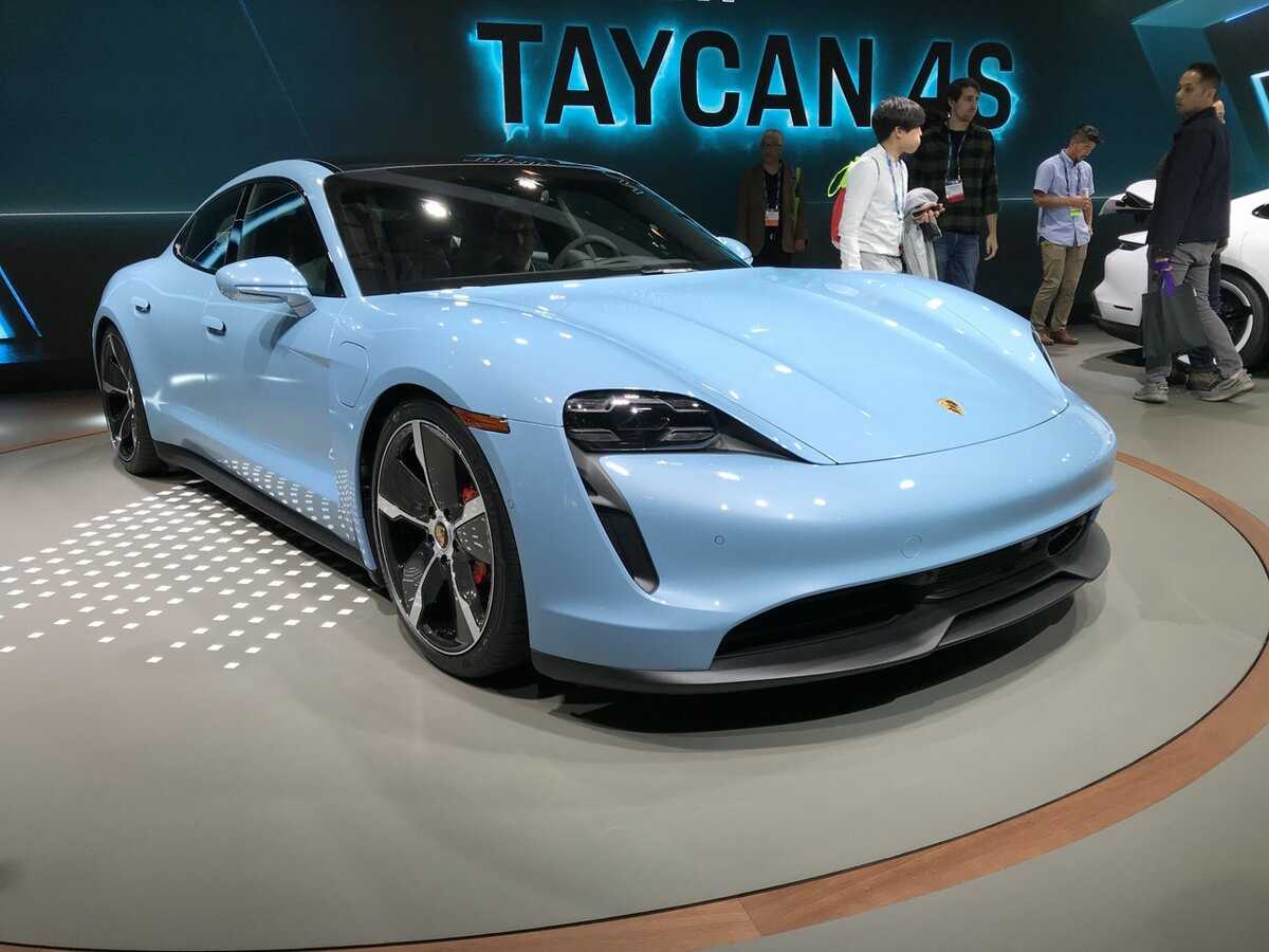 Порше представил свой первый серийный электрический Porsche Taycan Его называют самым технологичным авто на планете