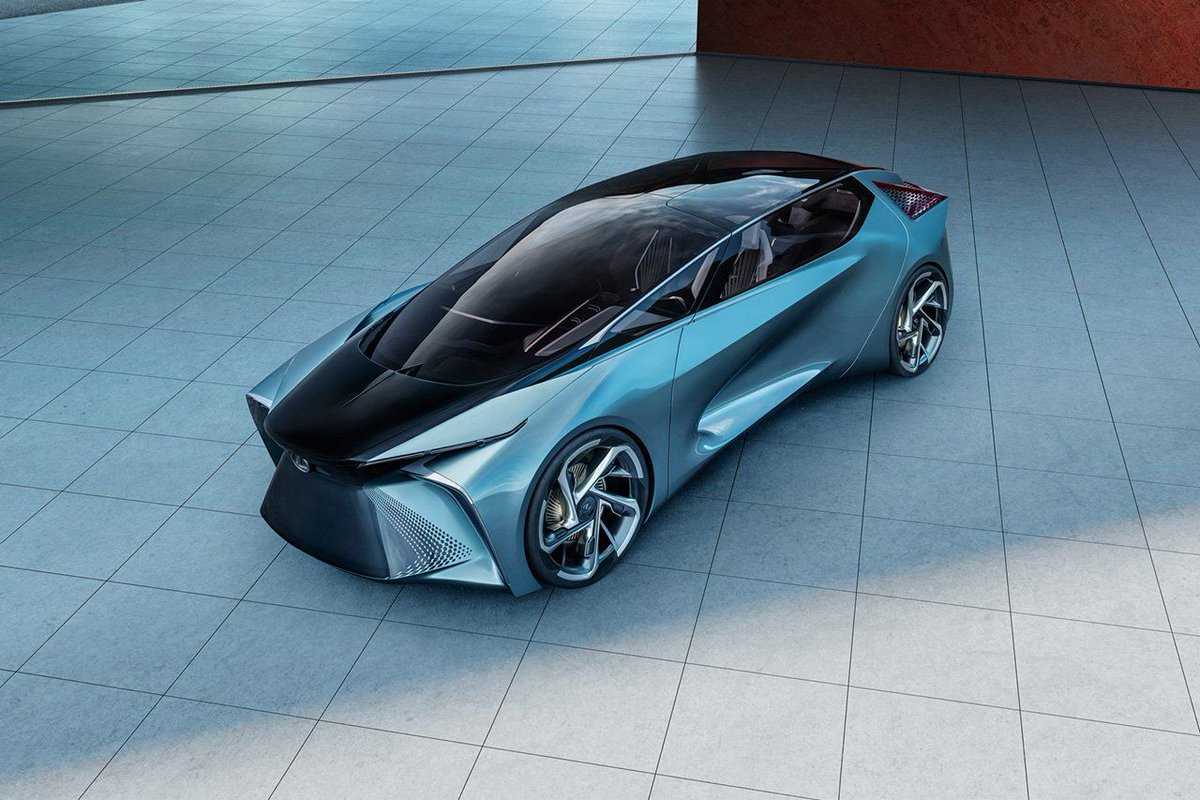 Lexus анонсировал новый электромобиль