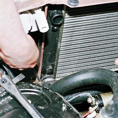 Пайка радиаторов автомобиля из алюминия и меди, ремонт пластиковых деталей